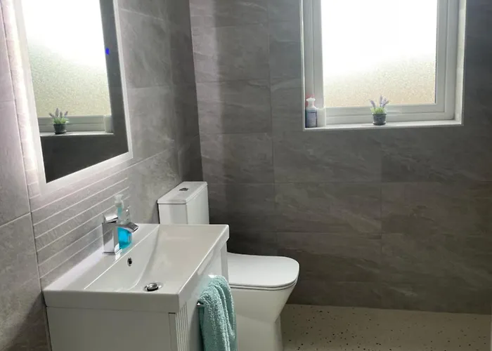 Keeloges Camp Tents And Caravan Site No Bed Camp Grounds Only Kemp